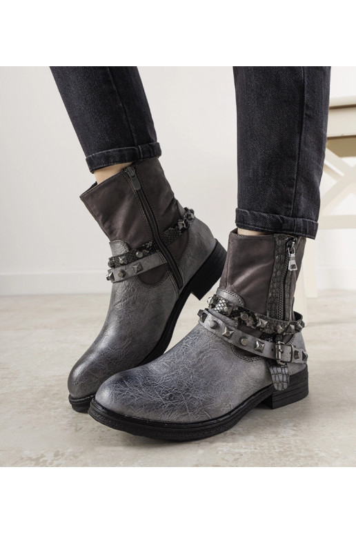 Pilki auliniai batai su dygliuota...