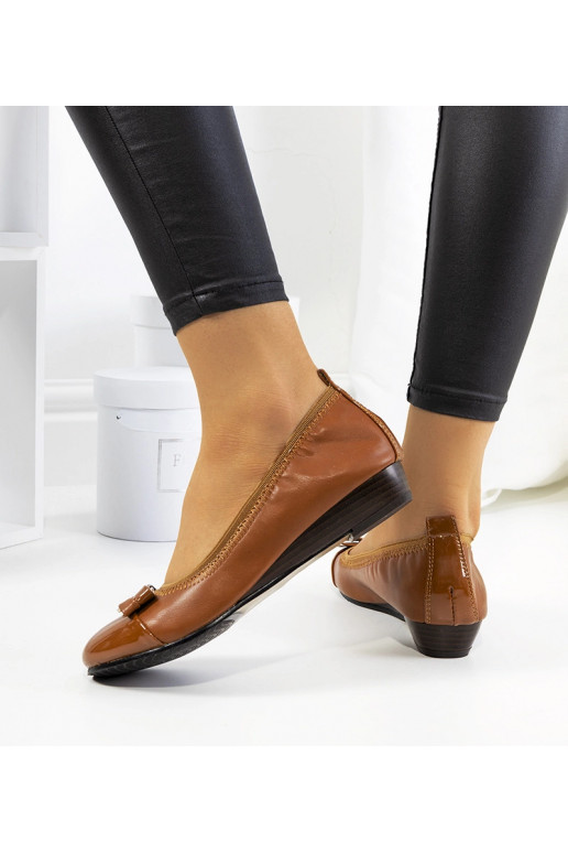 Rees Brown Wedge baleto butai