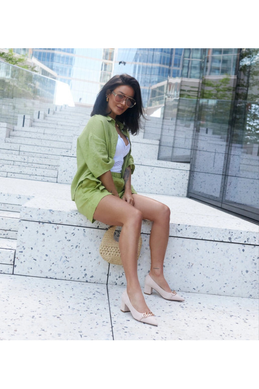 Smėlio spalvos pompos su blokiniu...