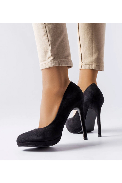 Bazinet juodos eko-zomšos pompos