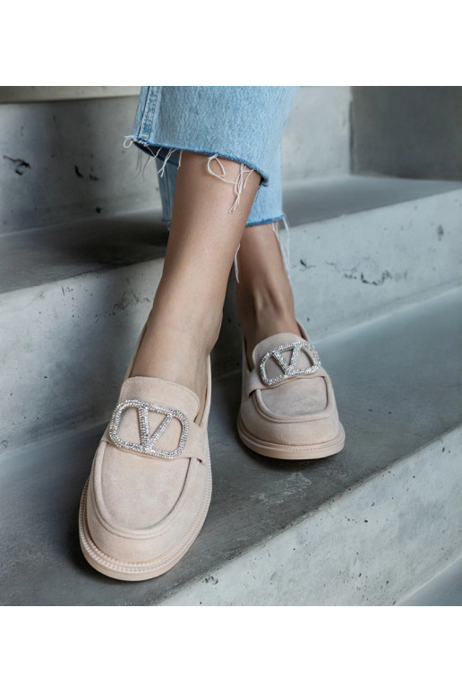 Smėlio spalvos mokasinai dekoruoti...