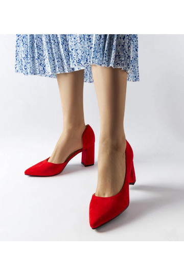 Sargent raudonos spalvos... 2