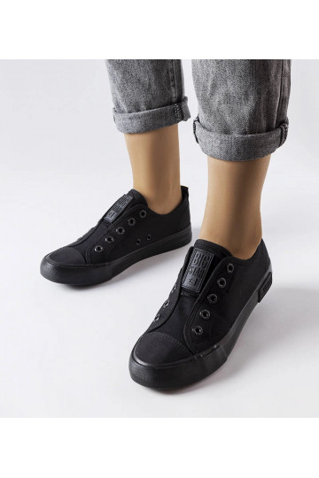 Juodi Big Star Slip-On...