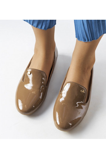 Rudos spalvos lakinės odos... 2