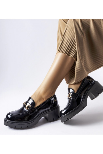 Juodi lakuotos odos... 2