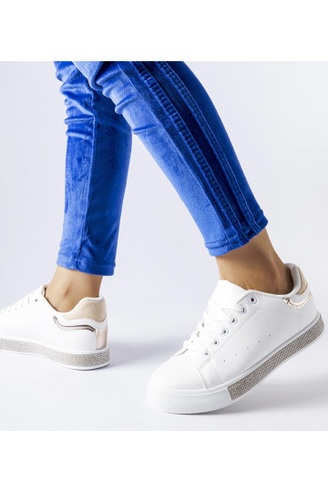 Balti ir smėlio spalvos...