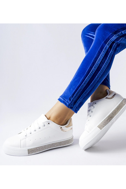 Balti ir smėlio spalvos sportbačiai...