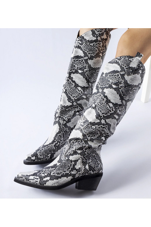 „Chapin“ juodai balti kaubojiški...