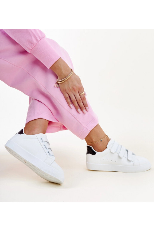 Juodos ir baltos spalvos Samala...