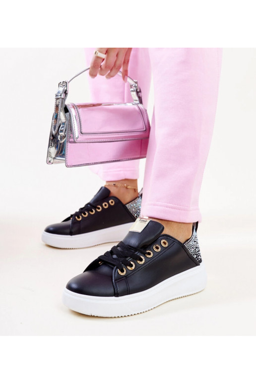 Juodi sportbačiai su cirkoniais...