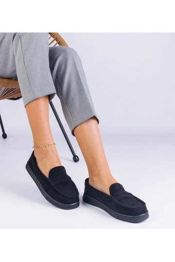 Juodi moteriški batukai iš...