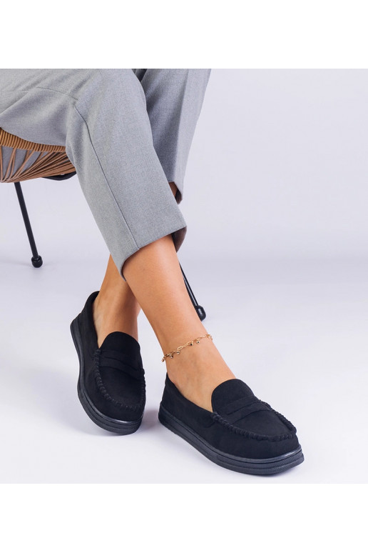 Juodi moteriški batukai iš dirbtinės... Juodi moteriški batukai iš dirbtinės...