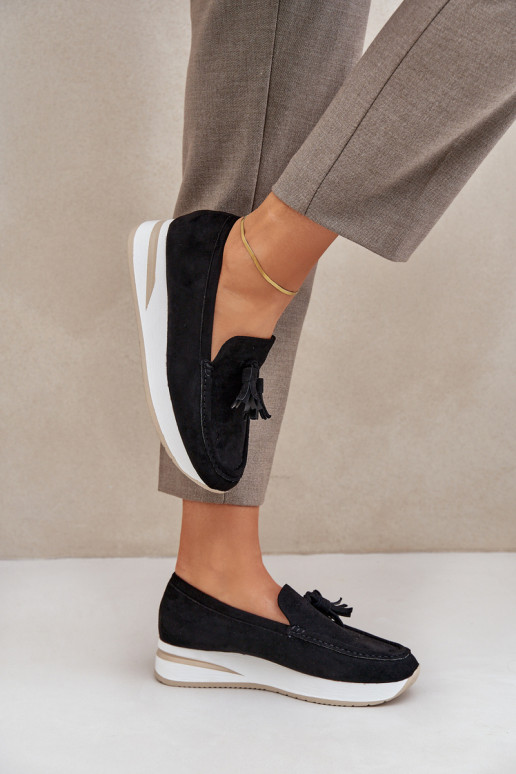 Mokasinai Įjungta Subtilusm Koturnie iš eko zomšosoĮe juodos spalvos Challavia