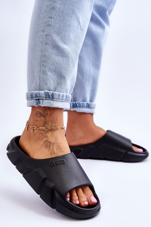  Moteriški šlepetės su putplasčiu Big Star LL274594 juodos spalvos