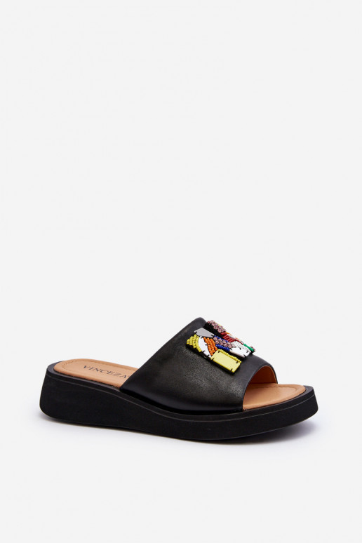 Odinės šlepetės Moteriškas su ornamentais juodos spalvos Asames