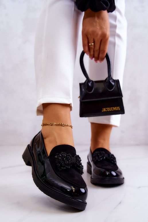 Elegantiško stiliaus Lakuoti mokasinai Loaferiai juodos spalvos Belize