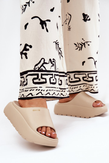 Lengvos šlepetės Moteriškos šlepetės su platforma Big Star RR274A569 smėlio spalvos 2