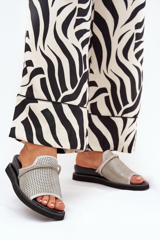 Moteriškos šlepetės Ant pleišto Su dekoratyvine juostele sidabro spalvos TeriĮes