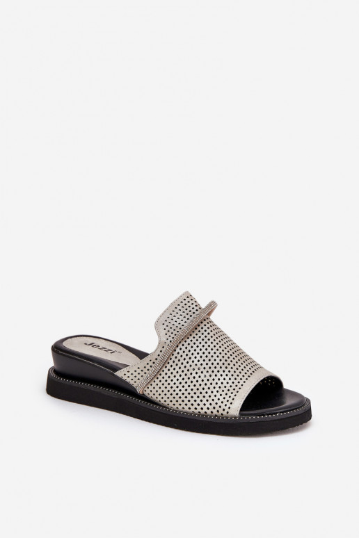 Moteriškos šlepetės Ant pleišto Su dekoratyvine juostele sidabro spalvos TeriĮes