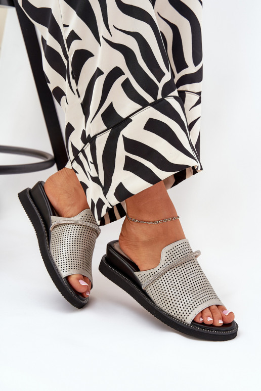 Moteriškos šlepetės Ant pleišto Su dekoratyvine juostele sidabro spalvos TeriĮes