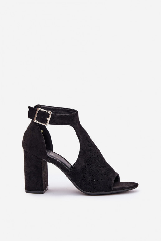 basutės su ažūro elementais su kulniukais iš eko zomšosoĮe juodos spalvos Helori