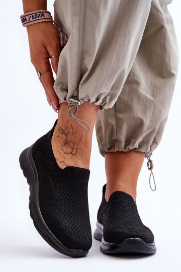 Moteriškas Sportbačiai  Įsispiriamo modelio juodos spalvos Adiora