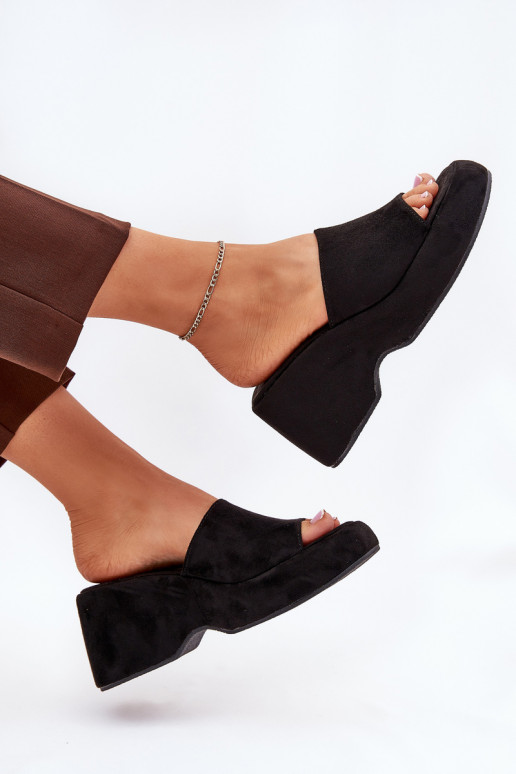 Eko Moteriškos zomšinės šlepetės su platforma I Koturnie juodos spalvos Afisal