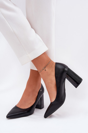 Elegantiško stiliaus Bateliai su kulniukais Vinceza 62220 juodos spalvos