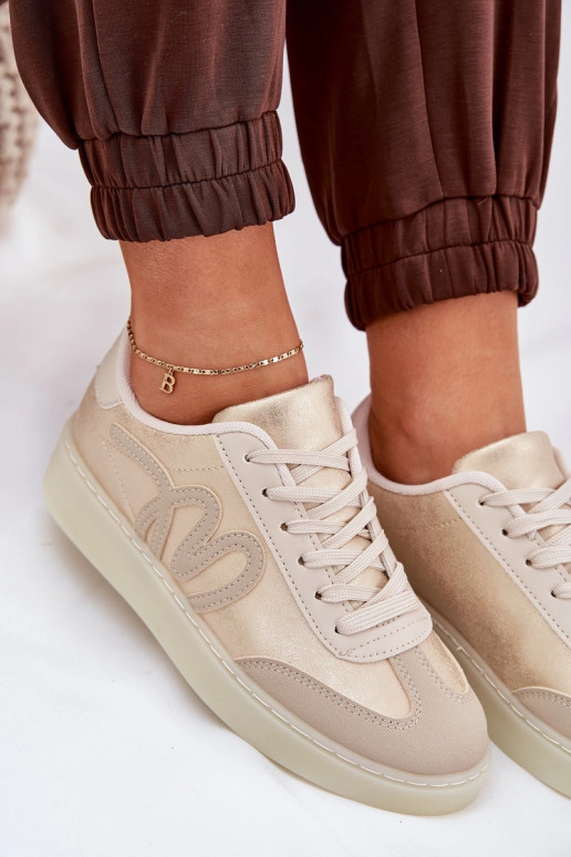 Žemi sportiniai batai moterims iš eko odos smėlio spalvos Žemi sportiniai batai moterims iš eko odos smėlio spalvos